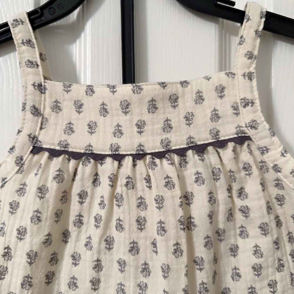 Carter’s Adorable Cream and Grey Floral Print Set 2 Piece - Picture 6 of 10
